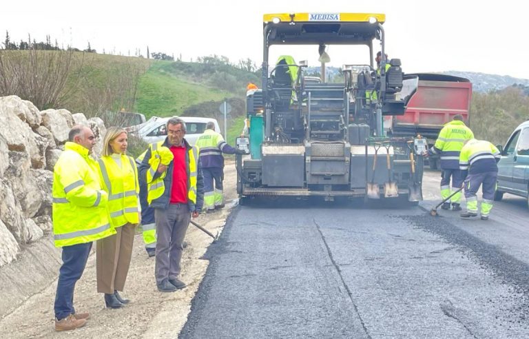 La Diputación mejora diversos tramos de dos carreteras del entorno de Benaoján